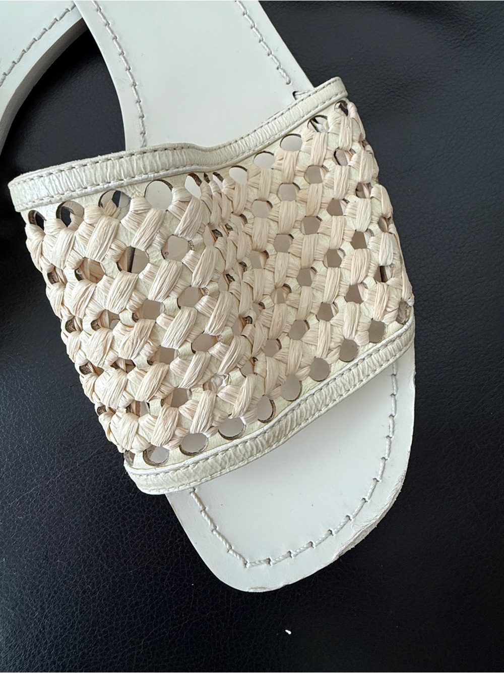 Tory Burch Raffia Cream Woven Slide Sandals Size 8 - Picture 3 of 4